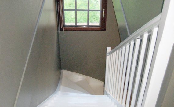 cage-escalier-peinture-avelin-fp-deco