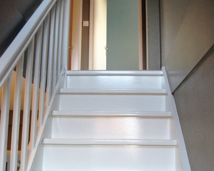 cage-escalier-peinture-avelin-fp-deco