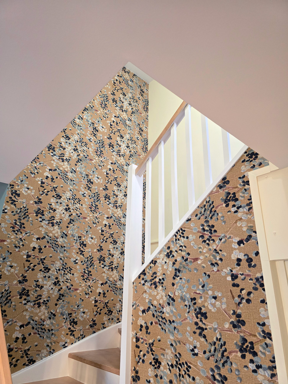 renovation-escalier-peinture-tapisserie-villeneuve-d-ascq-fp-deco