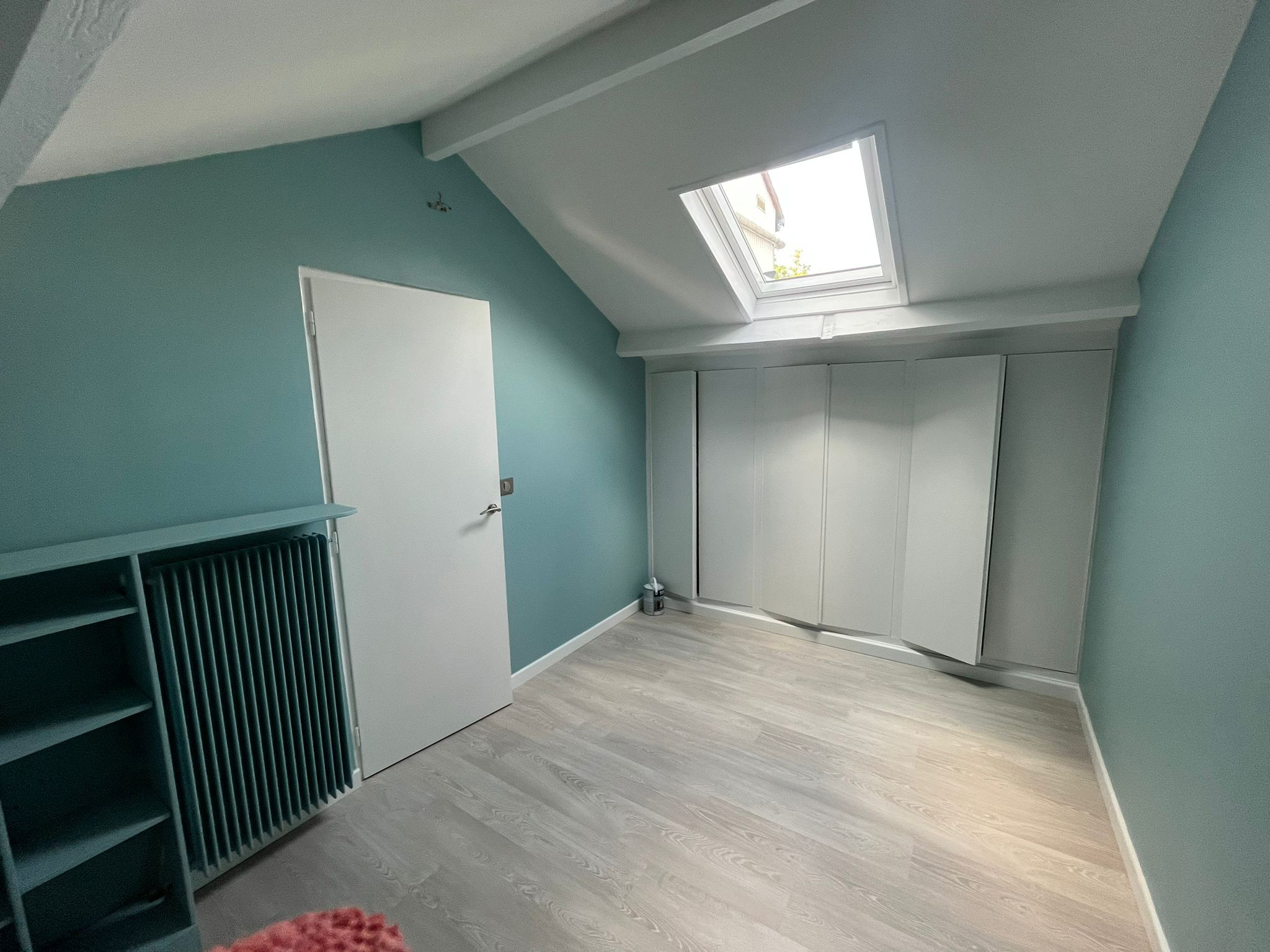 renovation-chambre-peinture-murs-fp-deco-avelin
